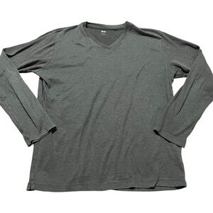 Uniqlo Men's Dark Gray Long Sleeve V-Neck Tee Size Large Thick Luxury Basics